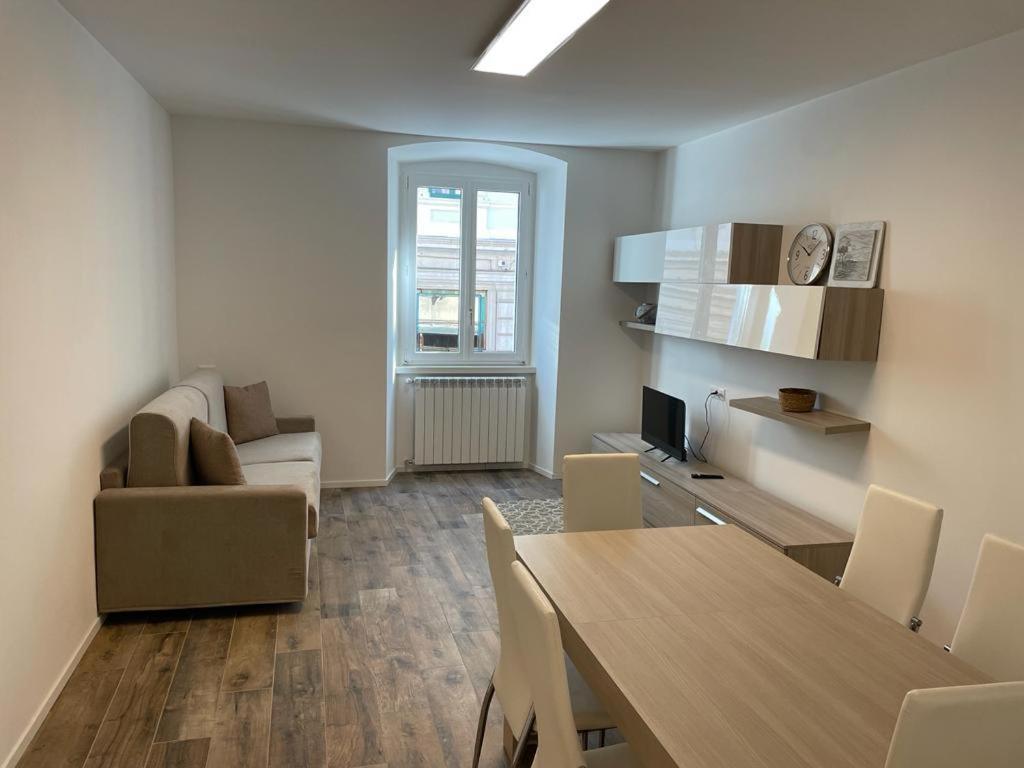 Casa Vacanze Ginevra 1 Trieste Eksteriør bilde